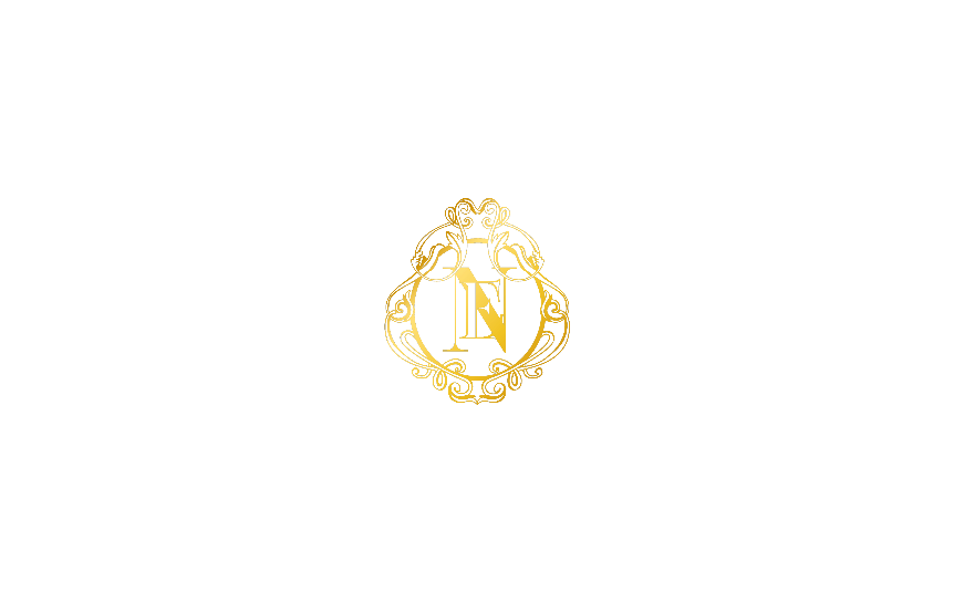 LES NOBLES ESSENCES